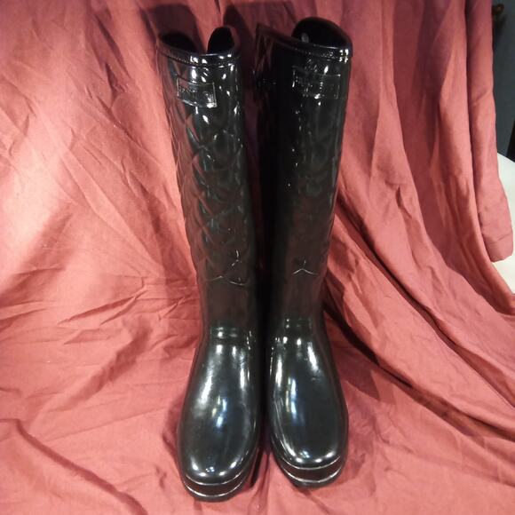 Hunter Quilted Rain Boots Red Knit Cuff Women’s Size 6 Excellent Condition - Picture 2 of 7